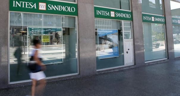 Intesa SanPaolo Assume 1800 Nuovi Impiegati - Tabbid Blog